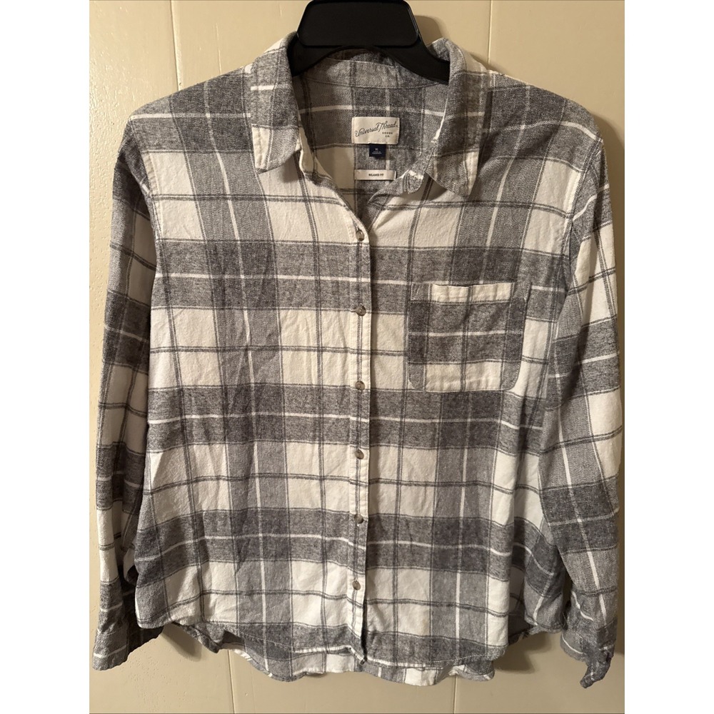 Universal Thread Flannel Style Shirt Woman's XL
